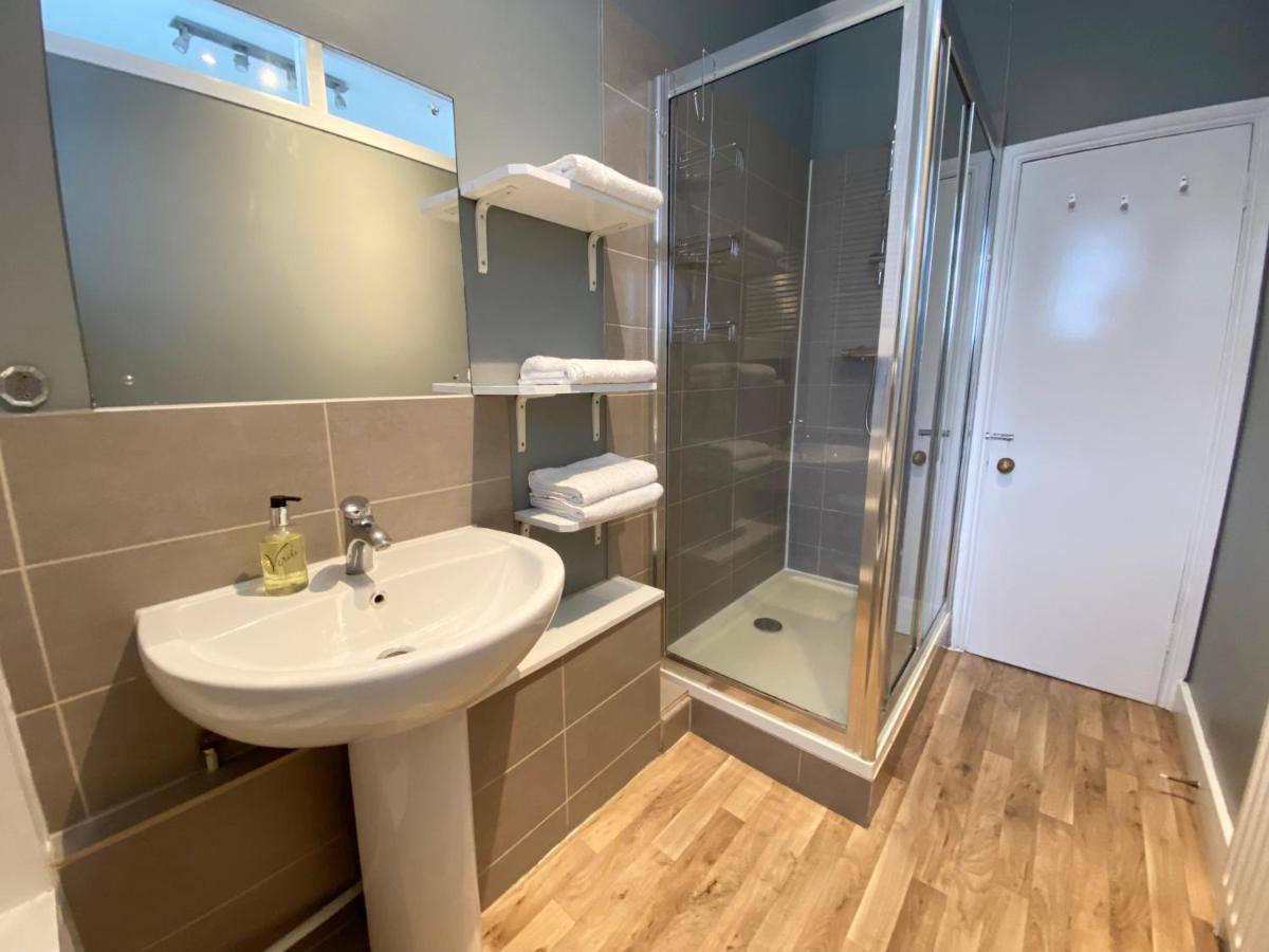 Stylish Maisonette And Studio In Victoria Londra Dış mekan fotoğraf