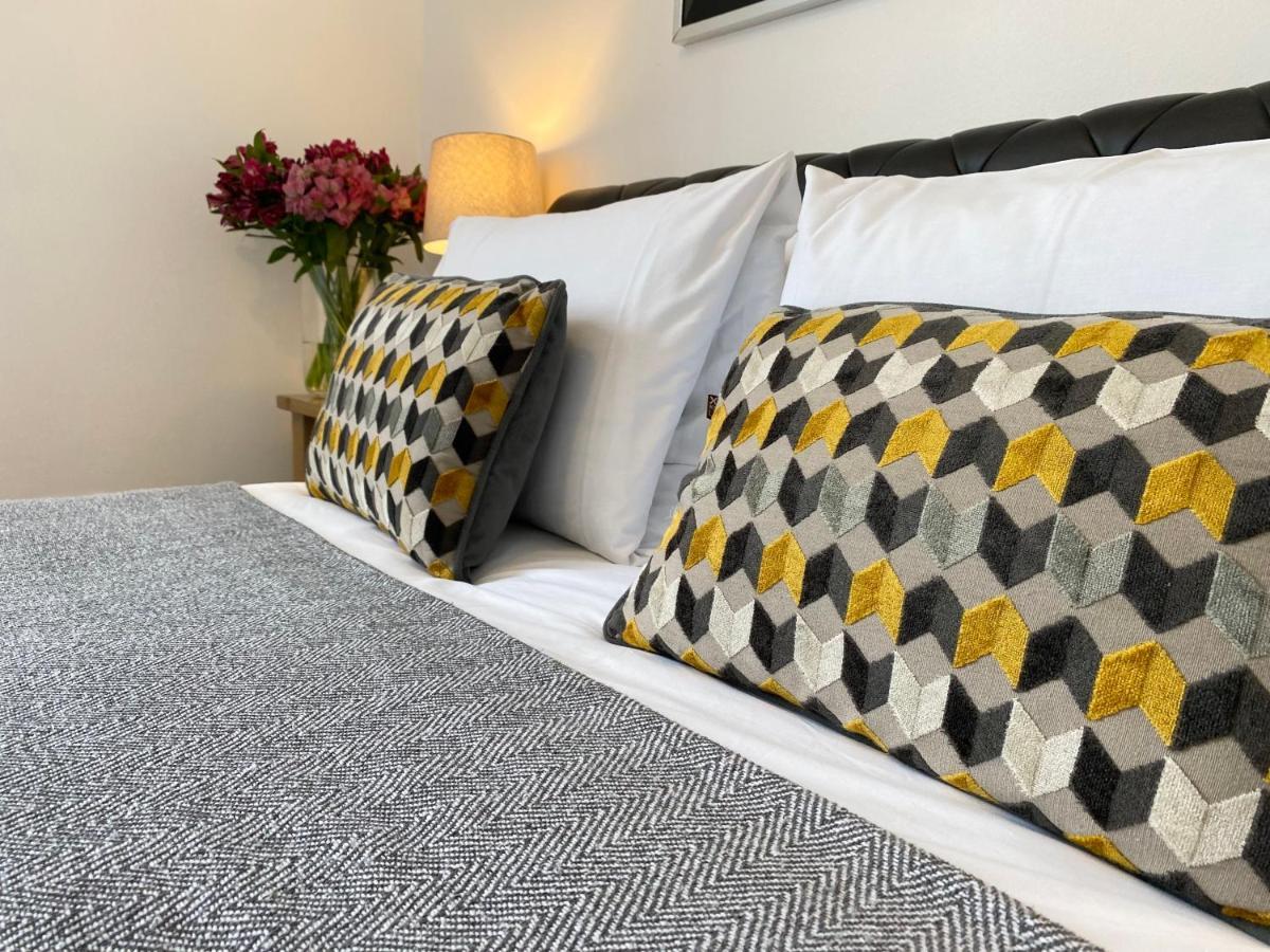 Stylish Maisonette And Studio In Victoria Londra Dış mekan fotoğraf