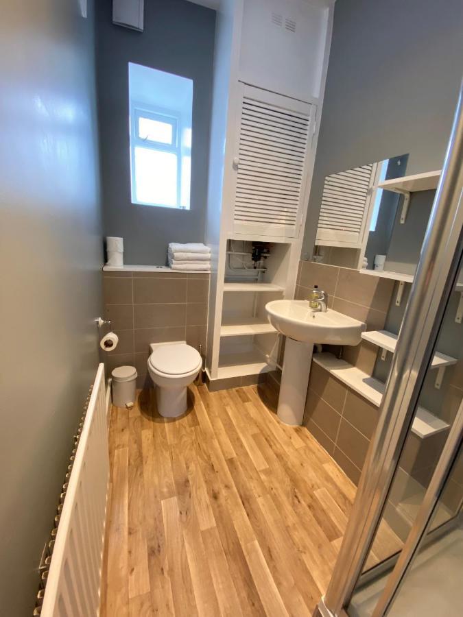 Stylish Maisonette And Studio In Victoria Londra Dış mekan fotoğraf
