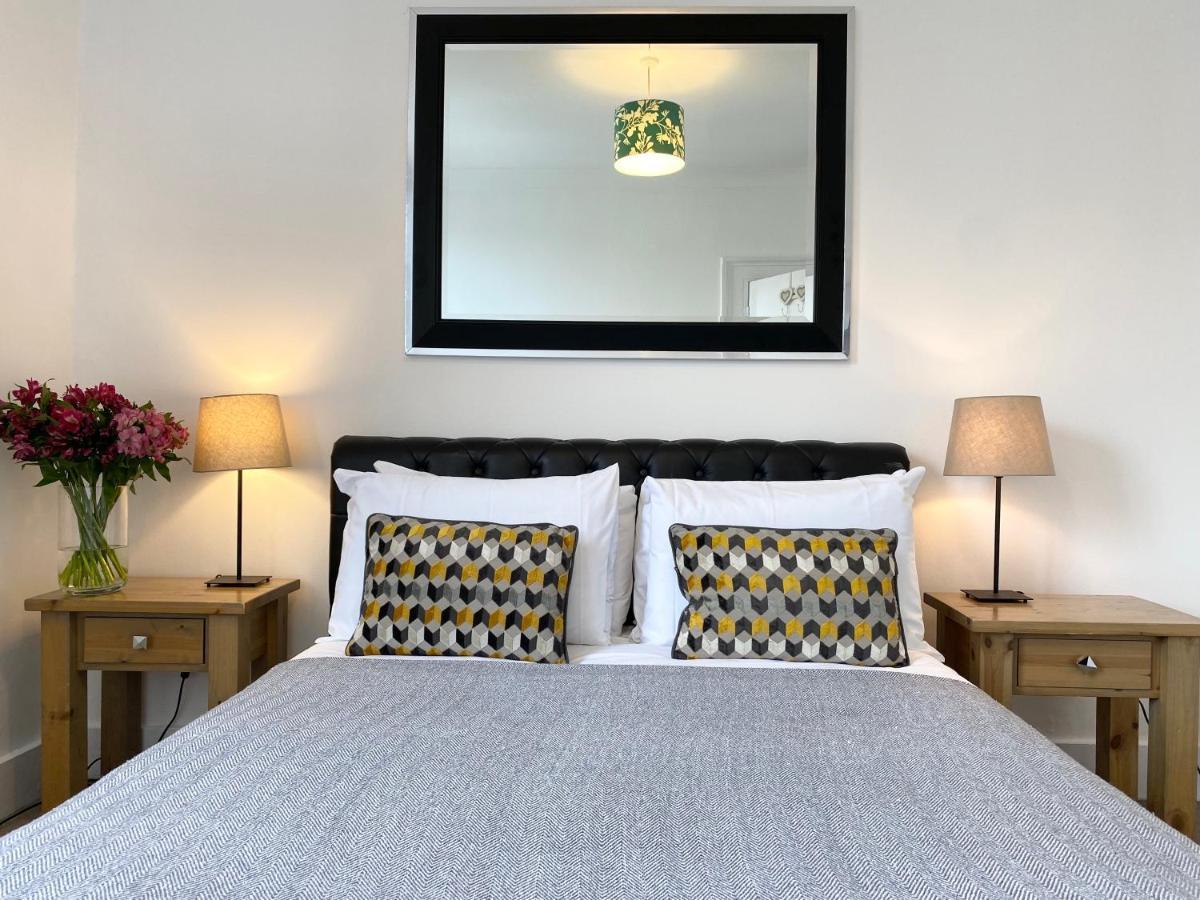 Stylish Maisonette And Studio In Victoria Londra Dış mekan fotoğraf