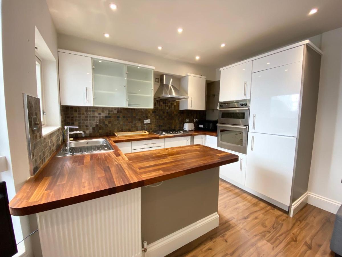 Stylish Maisonette And Studio In Victoria Londra Dış mekan fotoğraf