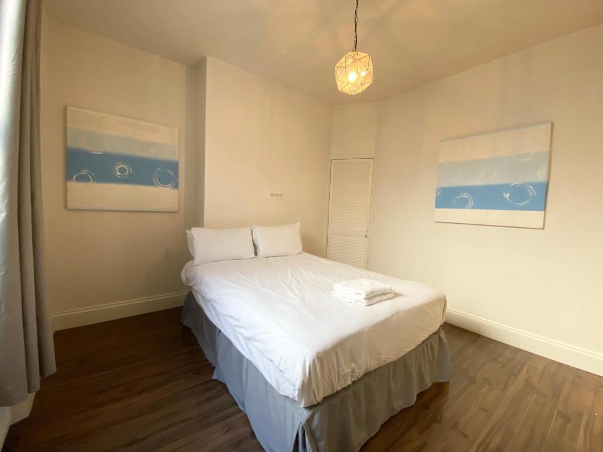 Stylish Maisonette And Studio In Victoria Londra Dış mekan fotoğraf