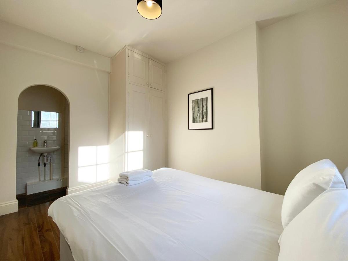 Stylish Maisonette And Studio In Victoria Londra Dış mekan fotoğraf