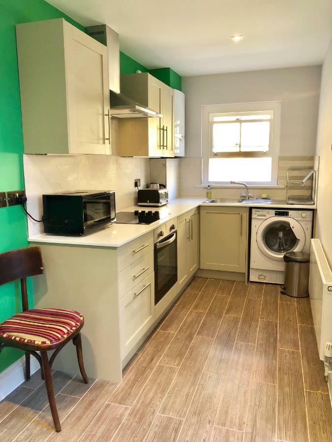 Stylish Maisonette And Studio In Victoria Londra Dış mekan fotoğraf