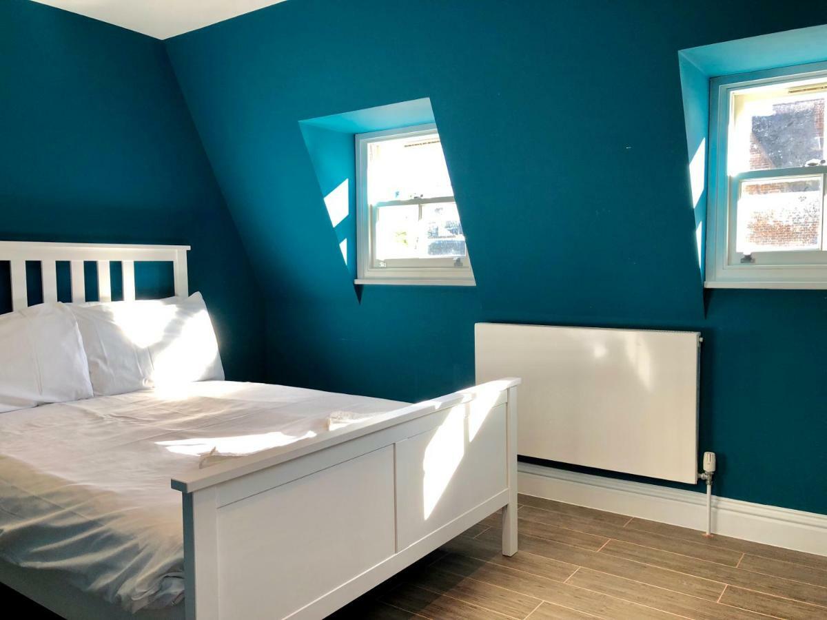 Stylish Maisonette And Studio In Victoria Londra Dış mekan fotoğraf