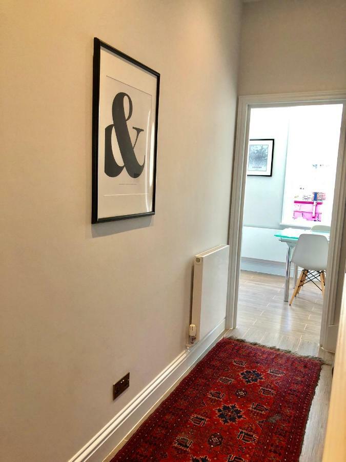 Stylish Maisonette And Studio In Victoria Londra Dış mekan fotoğraf