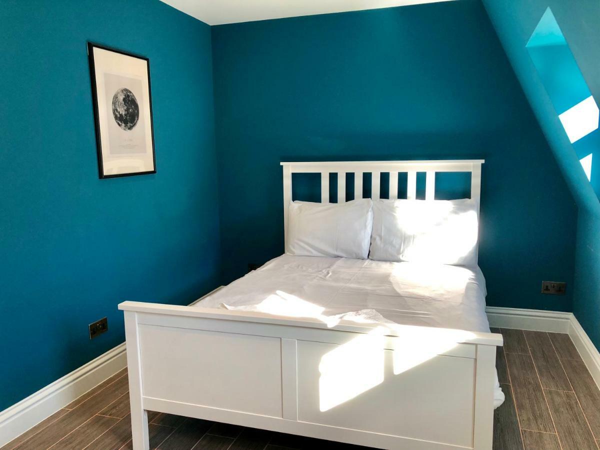 Stylish Maisonette And Studio In Victoria Londra Dış mekan fotoğraf